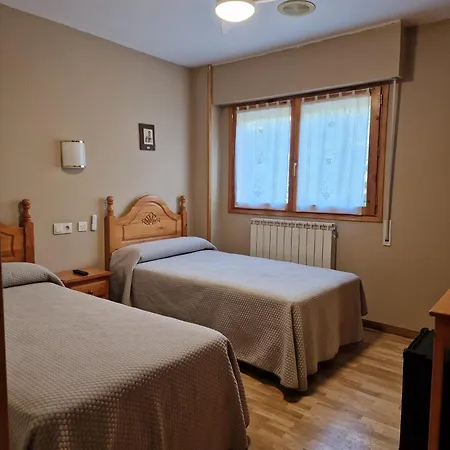 Valle De Tena Guest house Sabinanigo