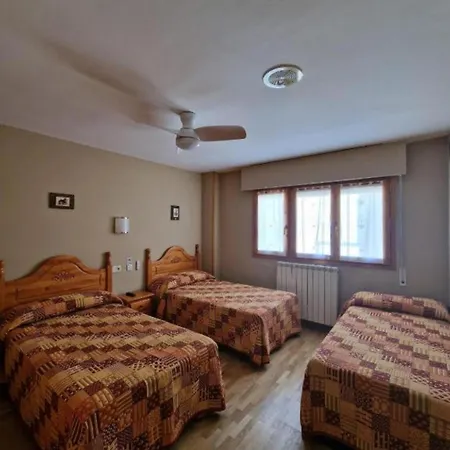 Valle De Tena Gasthof 2*