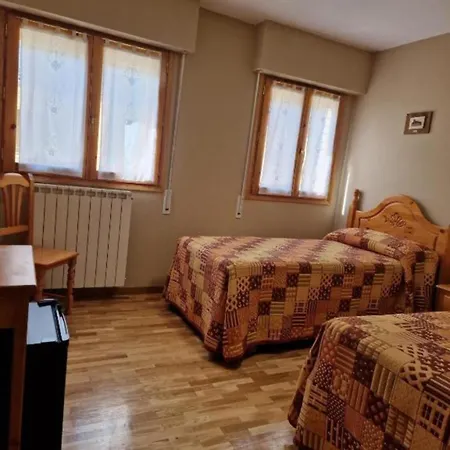 Valle De Tena 2*