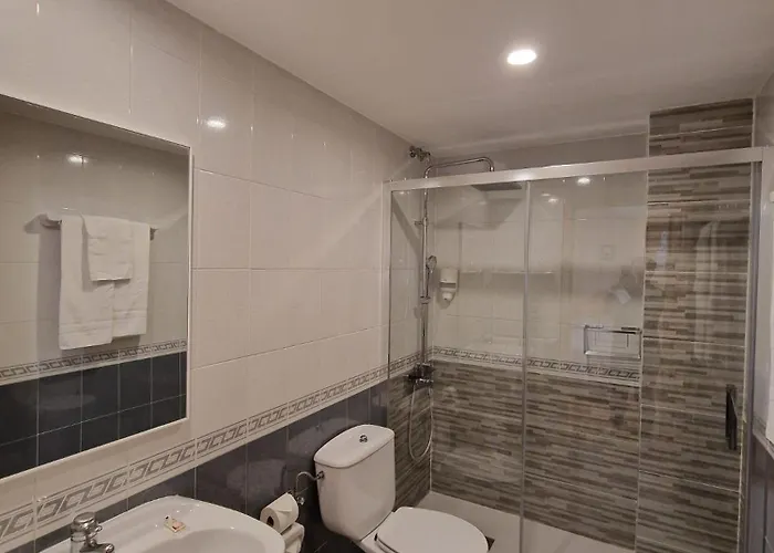 Valle De Tena 게스트하우스